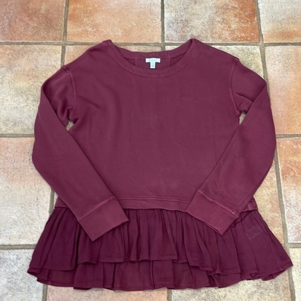 SUSINA MIXED MEDIA RUFFLE TUNIC KNIT PULLOVER IN MAROON